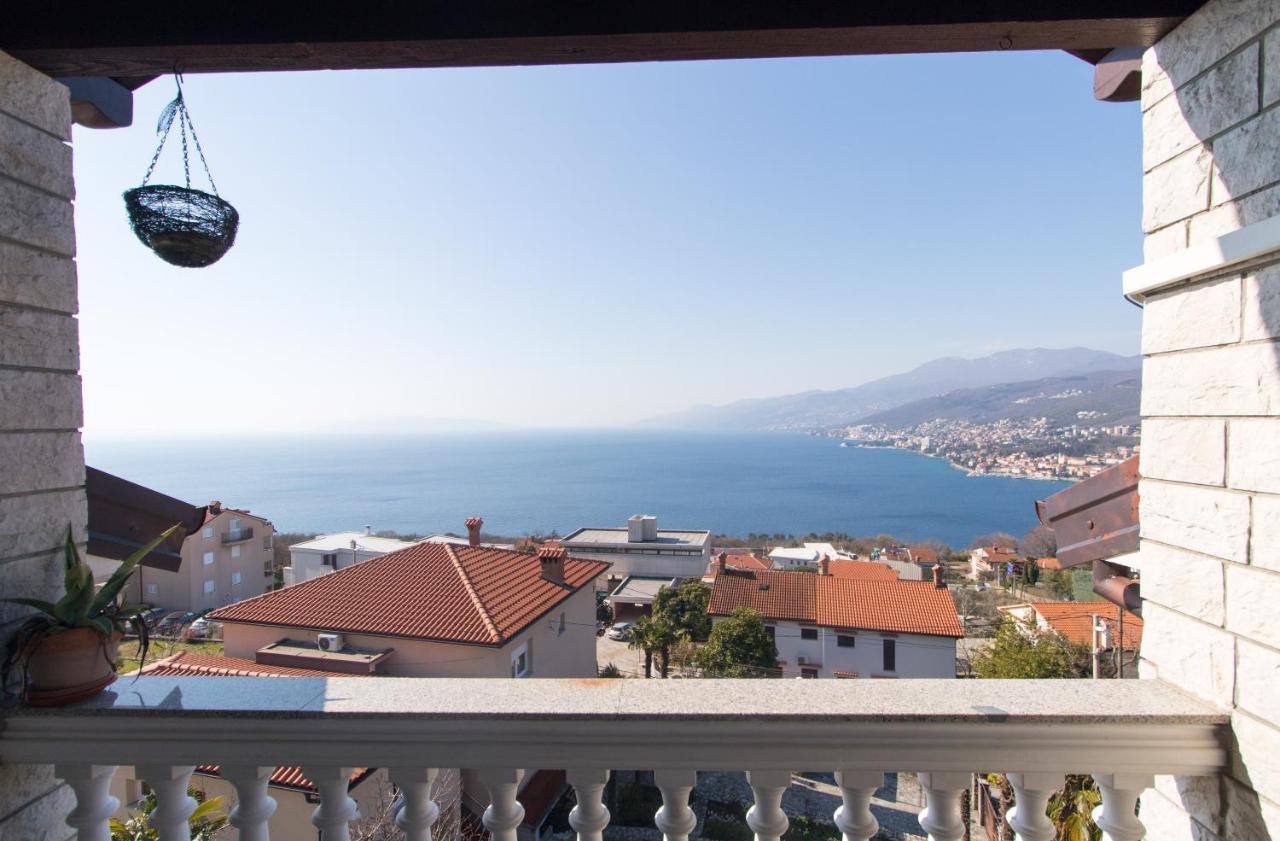 Villa Giani Apartments With Swimming Pool Opatija Eksteriør billede