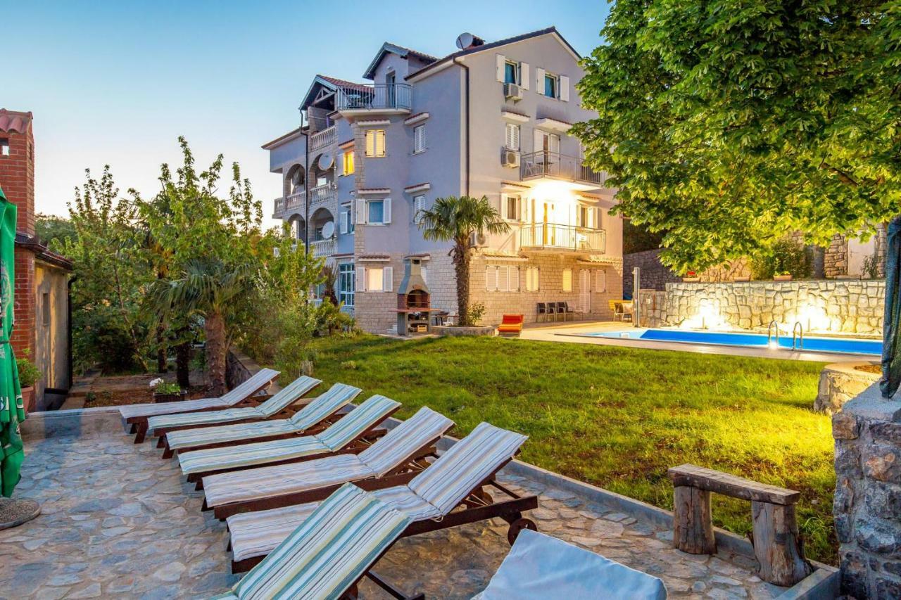 Villa Giani Apartments With Swimming Pool Opatija Eksteriør billede