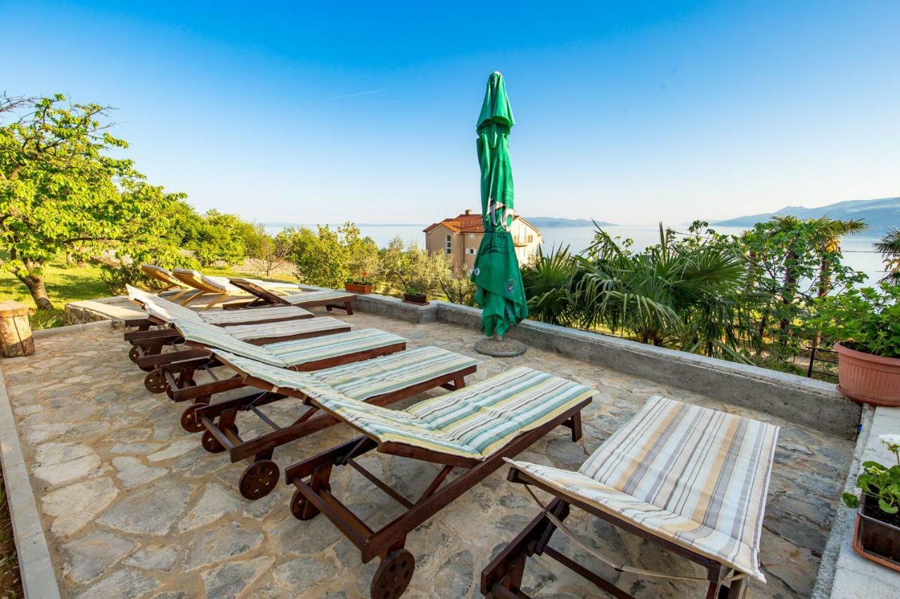 Villa Giani Apartments With Swimming Pool Opatija Eksteriør billede