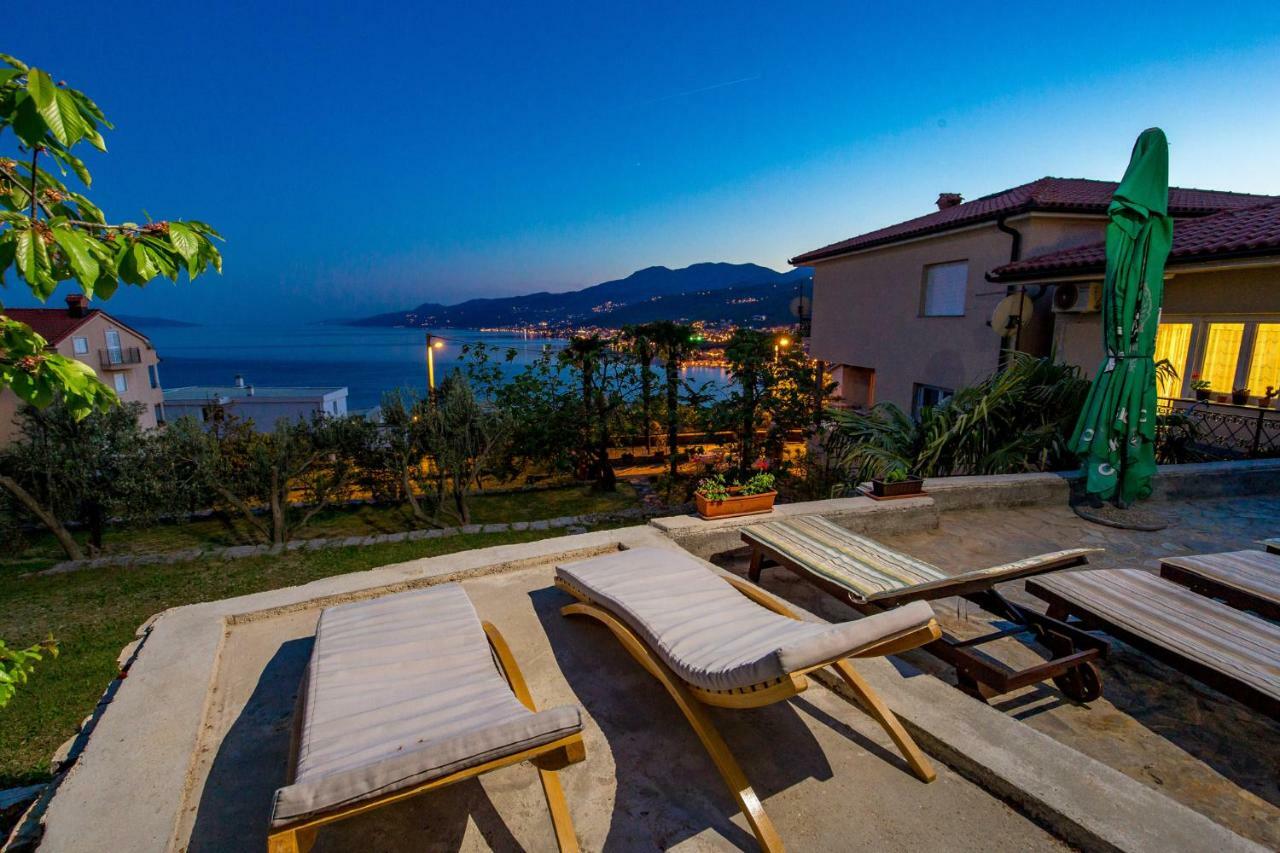 Villa Giani Apartments With Swimming Pool Opatija Eksteriør billede
