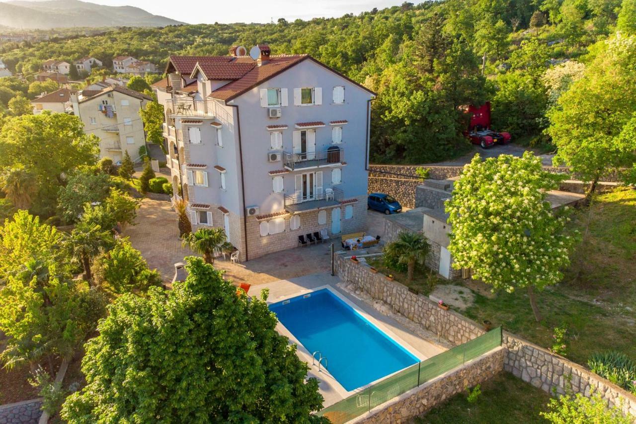 Villa Giani Apartments With Swimming Pool Opatija Eksteriør billede
